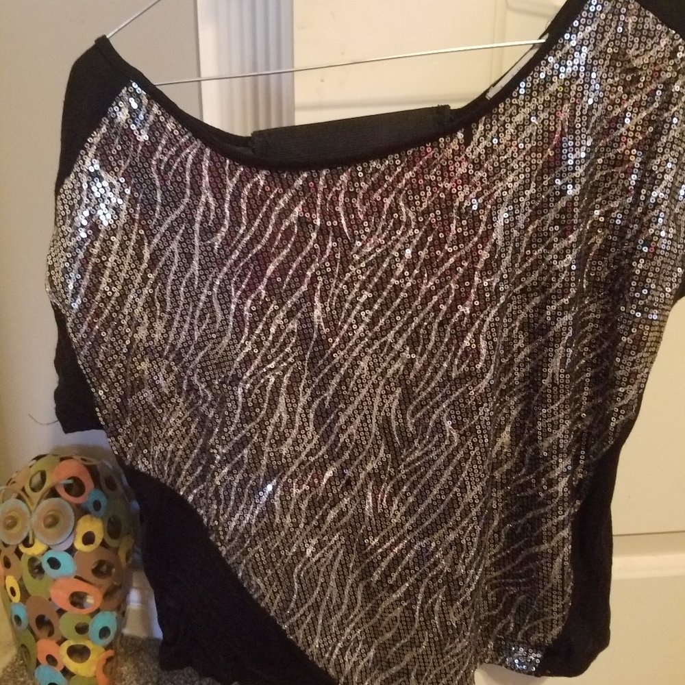 club shirt from Charlotte Russe size s